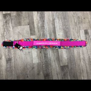 Unbroken design lifting belt